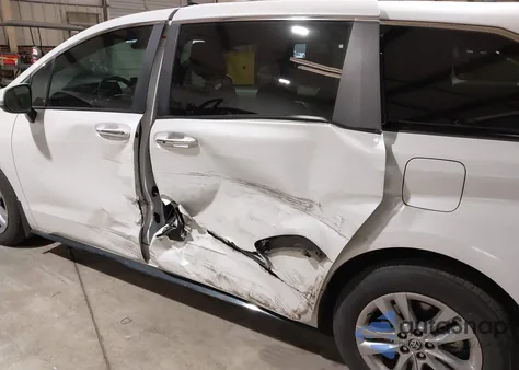 2023 Toyota Sienna Limited из США, поврежденный, VIN 5TDZRKEC4PS170493